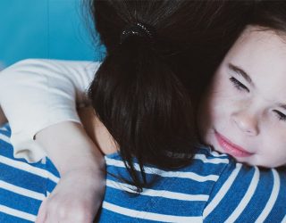 How to support bereaved siblings image